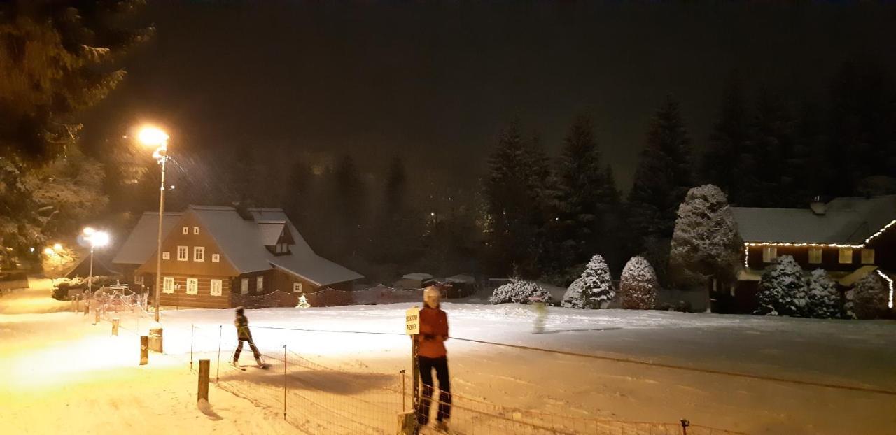 Harrachov Resident Apartments "Terrace & Chill" - High Speed Wifi, Smart Tv, Netflix, Disney Plus Экстерьер фото